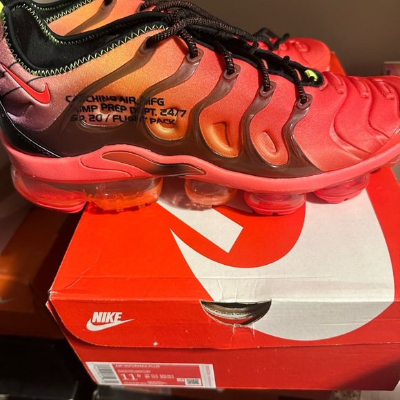 Nike Vapormax plus 11.5 - Picture 4 of 5